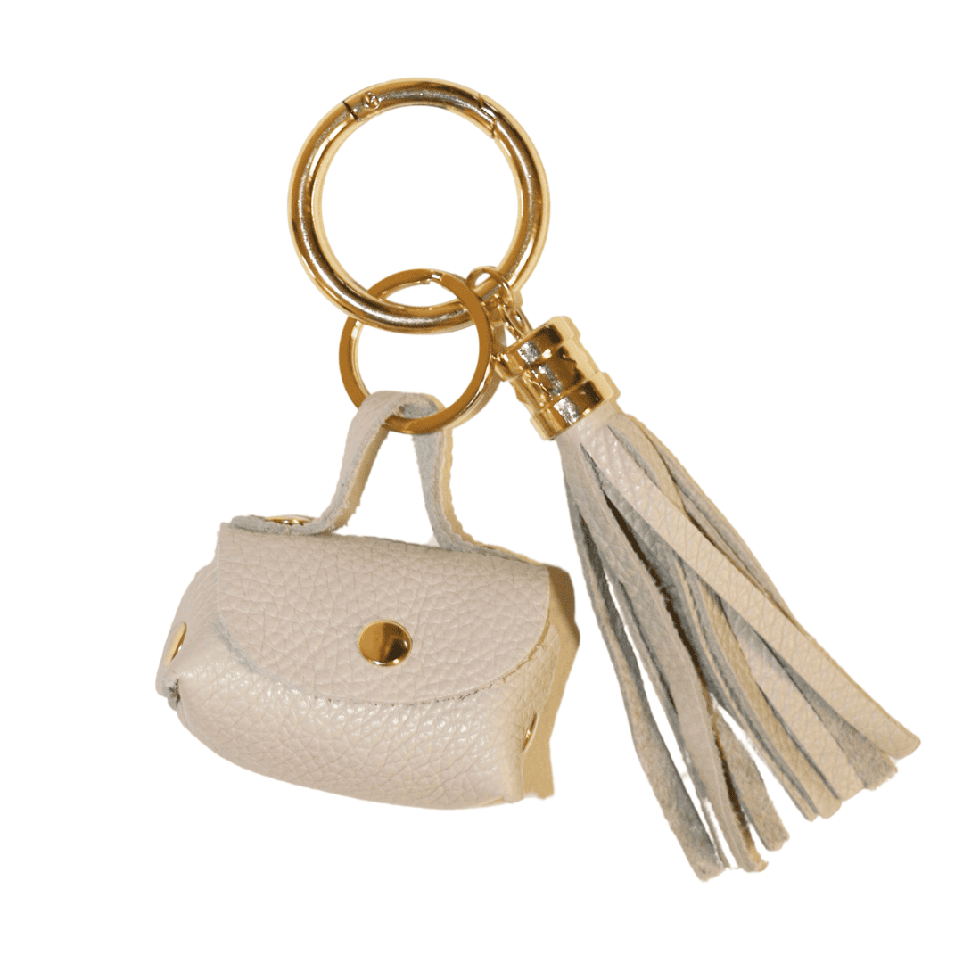 Bag charm beige